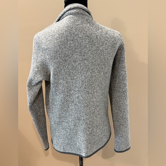 Boys PATAGONIA Better Sweater 1/4 zip pullover- stone wash. Size XXL 16/18 - Picture 3 of 7